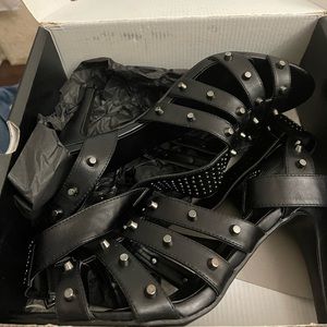 Brand new heels